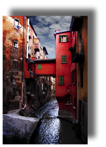 Red House, Bologna